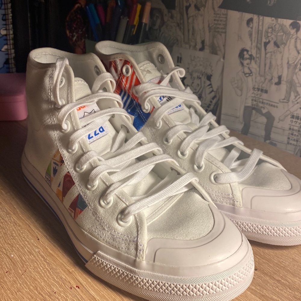 White Adidas high top Nizza’s